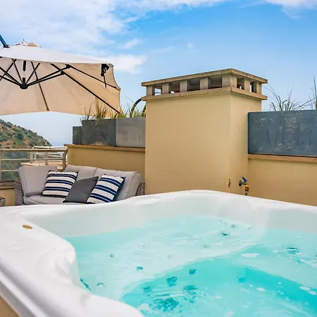 Duplex - Terrasse Vue & Jacuzzi - Parking - Du Èze