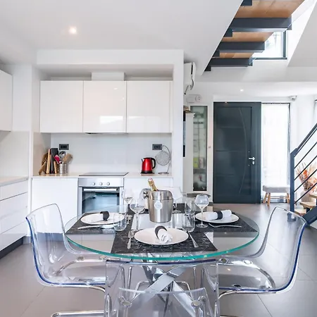 Apartman Duplex - Terrasse Vue & Jacuzzi - Parking - Du *