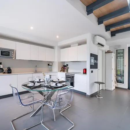 Duplex - Terrasse Vue & Jacuzzi - Parking - Du شقة